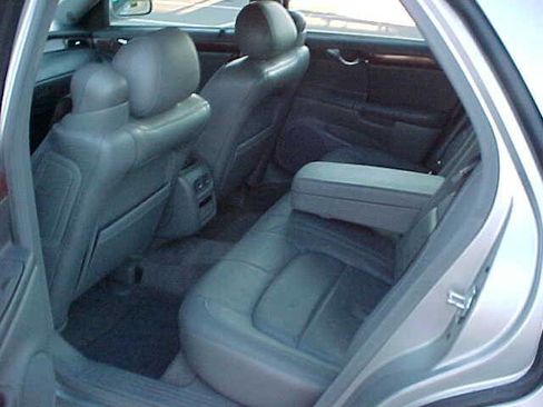 Used 2005 Cadillac De Ville image 7