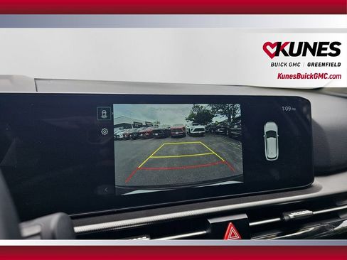 Used 2026 Kia Sportage LX FWD image 19