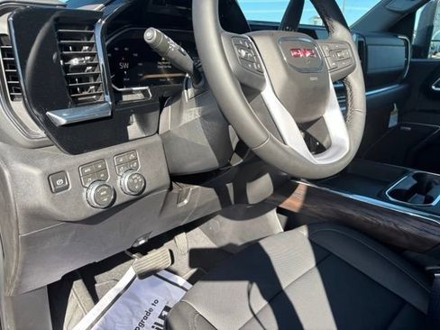 New 2026 GMC Sierra 2500 SLT w/ SLT Premium Package AWD/4WD image 14