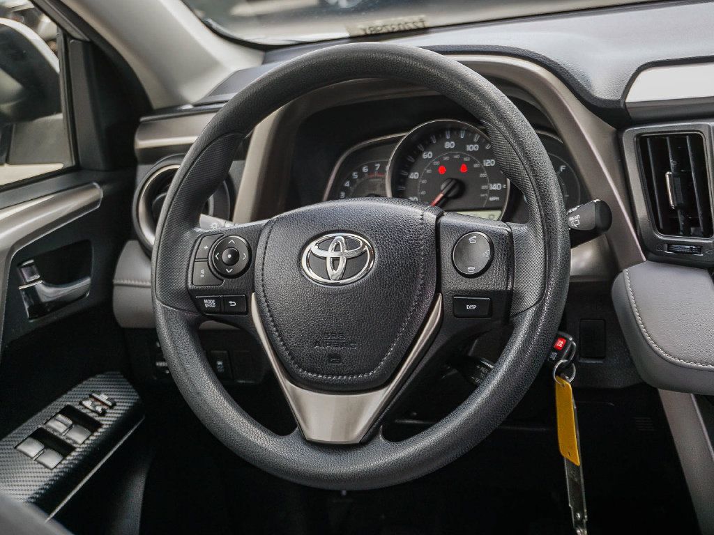 Used 2015 Toyota RAV4 XLE w/ Outdoor Package FWD image 17