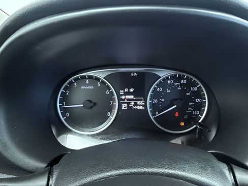 Used 2022 Nissan Kicks S image 22