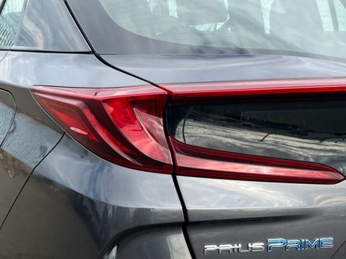 Used 2017 Toyota Prius Prime Premium FWD image 20