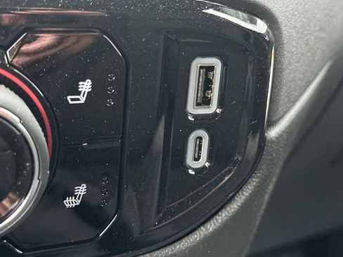 New 2025 Chevrolet Silverado 1500 LT image 32