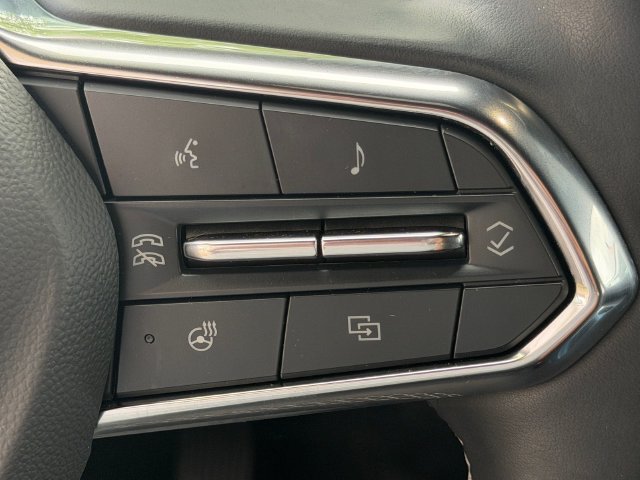Used 2024 Chevrolet Equinox EV LT FWD image 16