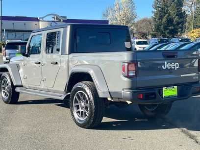 Used 2022 Jeep Gladiator Overland
