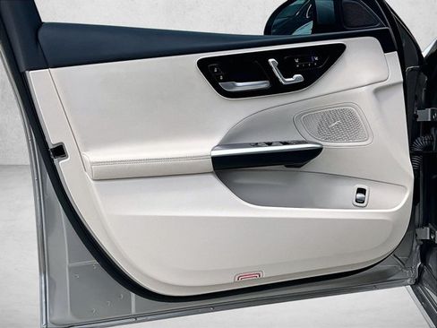 Certified 2022 Mercedes-Benz C 300 Sedan image 18