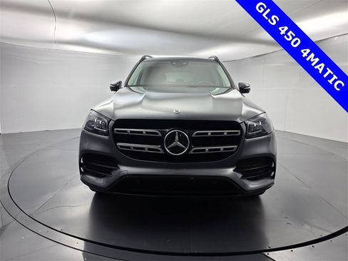 Used 2023 Mercedes-Benz GLS 450 4MATIC image 2