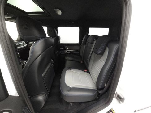 Certified 2025 Mercedes-Benz G 580 w/ EQ Technology image 29