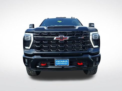 New 2026 Chevrolet Silverado 2500 ZR2 AWD/4WD image 9