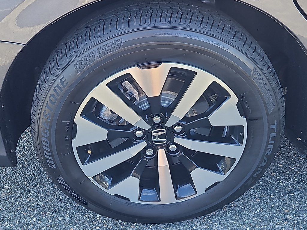 Used 2026 Honda Odyssey EX-L image 9