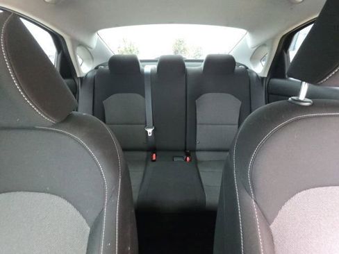 Used 2022 Kia Forte LXS image 21