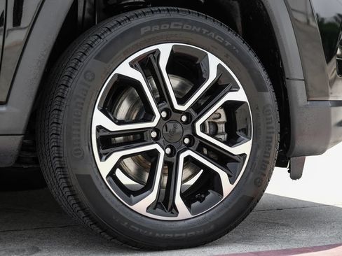 Used 2023 Jeep Compass Limited AWD/4WD image 73