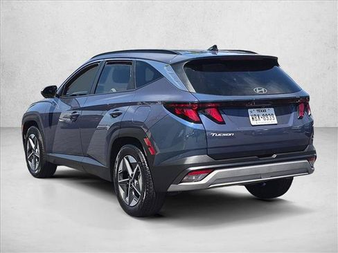 Used 2025 Hyundai Tucson SEL FWD image 8