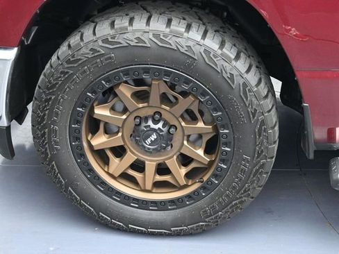 Used 2024 RAM 1500 Big Horn AWD/4WD image 7