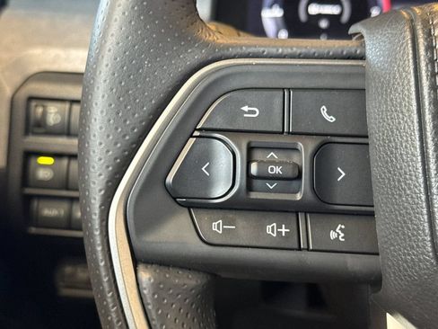 Used 2026 Toyota 4Runner Trailhunter AWD/4WD image 31