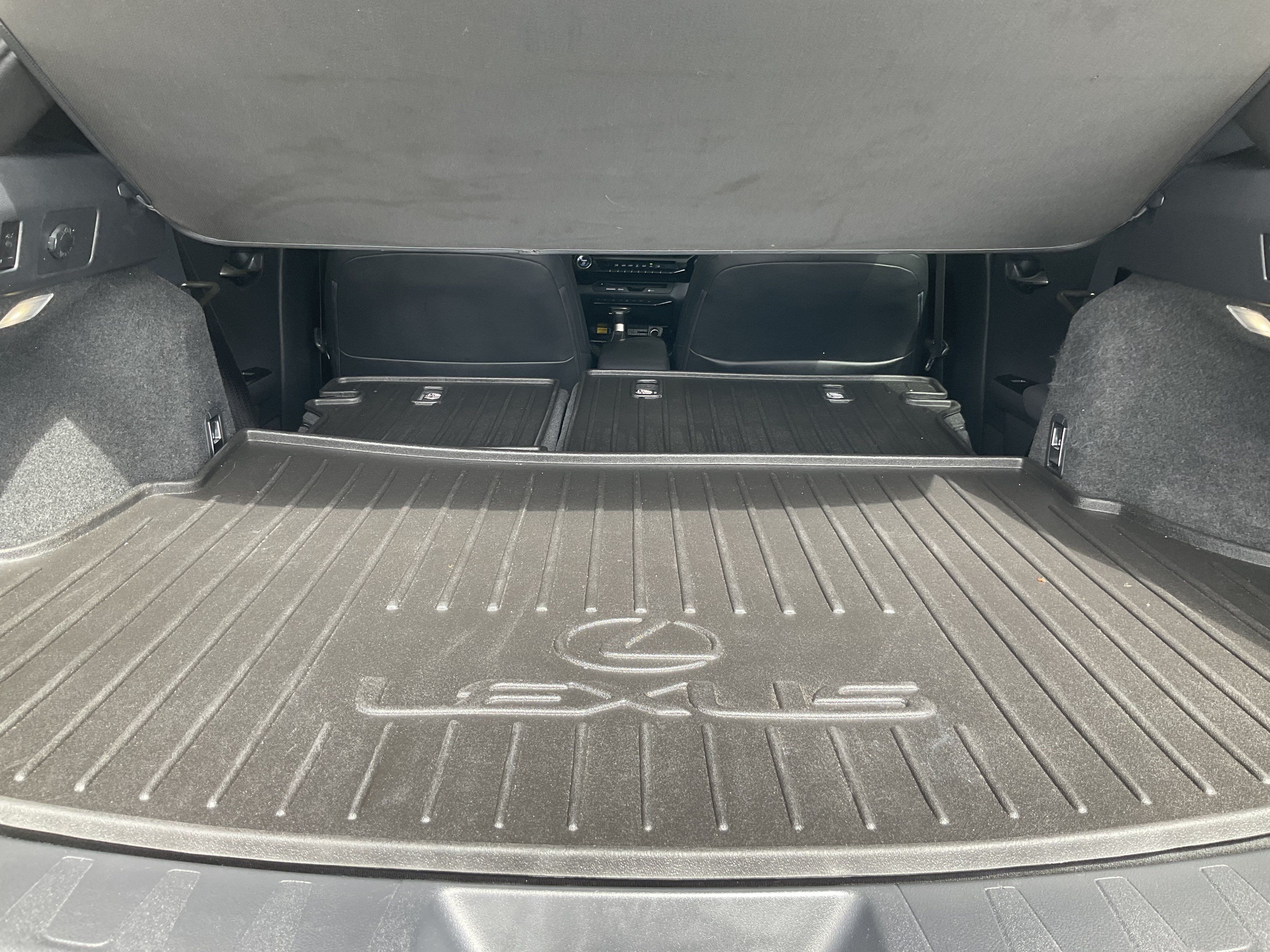 Used 2021 Lexus UX 250h w/ Premium Package AWD/4WD image 42