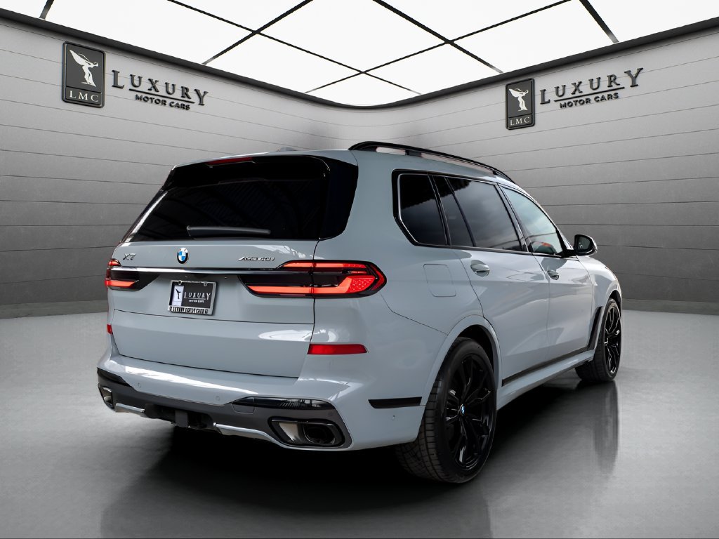 Used 2023 BMW X7 xDrive40i w/ Executive Package AWD/4WD image 8