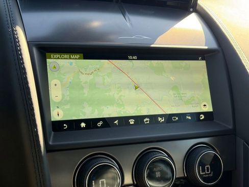 Used 2024 Jaguar F-TYPE R image 15