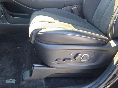 Used 2024 Hyundai Palisade Calligraphy image 25