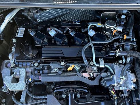 Used 2024 Toyota Corolla LE image 31