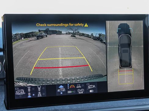 Used 2025 Toyota 4Runner Trailhunter image 23