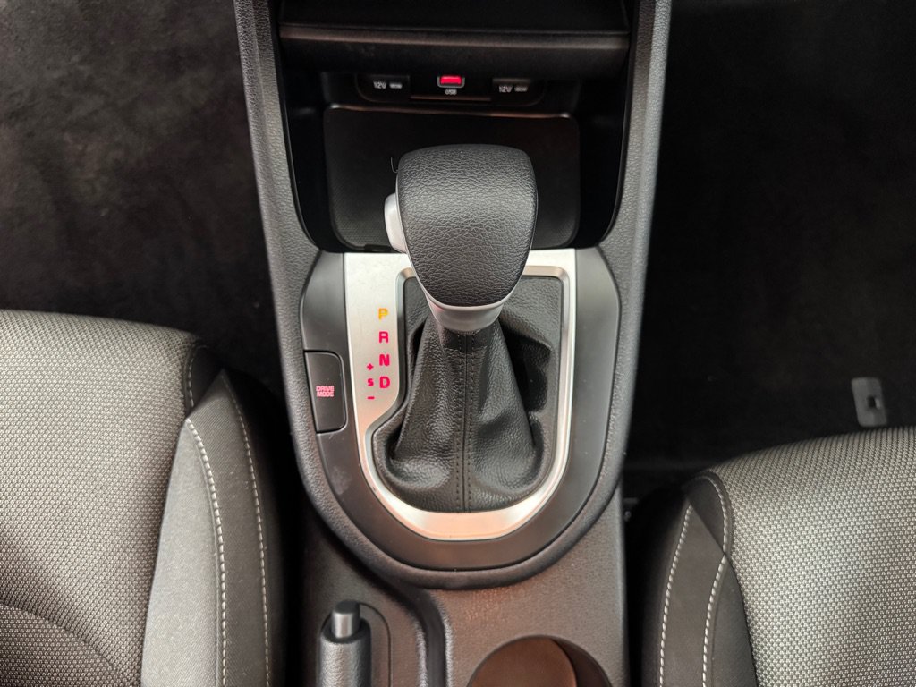 Used 2023 Kia Forte LXS w/ LXS Technology Package FWD image 17