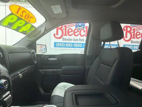 Used 2021 Chevrolet Silverado 1500 LTZ w/ LTZ Premium Package AWD/4WD image 30