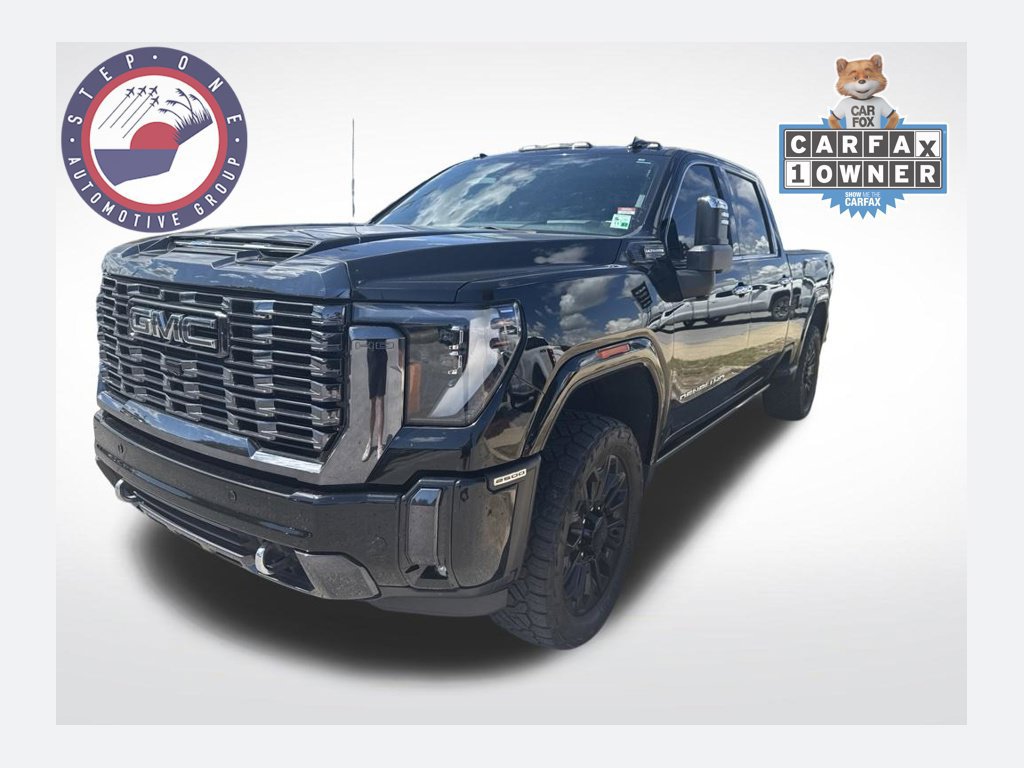 Used 2024 GMC Sierra 2500 Denali Ultimate w/ Max Trailering Package AWD/4WD image 1