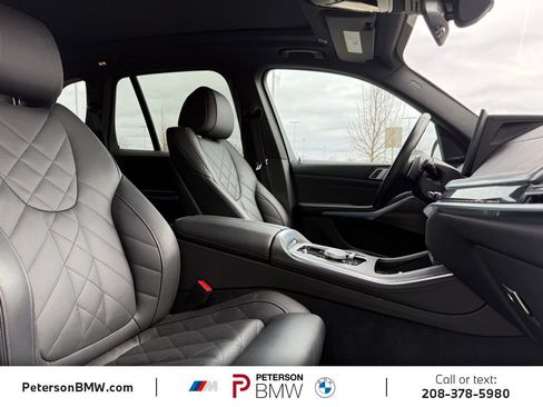Used 2025 BMW X5 xDrive50e image 21
