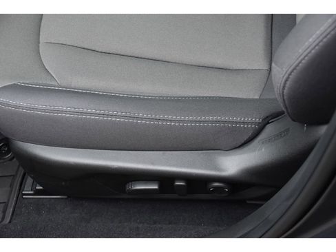 Certified 2025 Subaru Crosstrek 2.0i Premium image 30