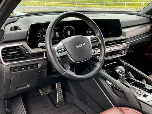 Used 2024 Kia Telluride SX AWD/4WD image 17