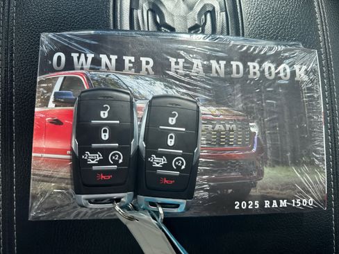 Used 2025 RAM 1500 Laramie w/ Night Edition image 25