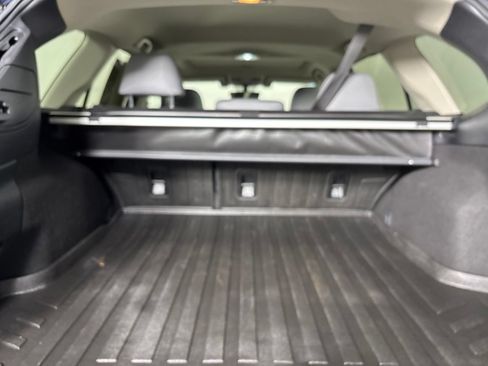 Used 2019 Subaru Outback 2.5i Limited w/ Popular Package #2 AWD/4WD image 26