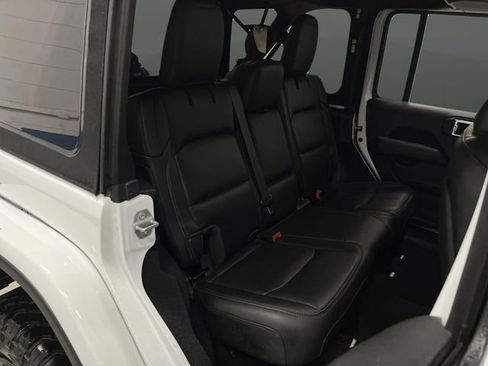 Certified 2021 Jeep Wrangler Unlimited Rubicon w/ Trailer Tow Package image 32