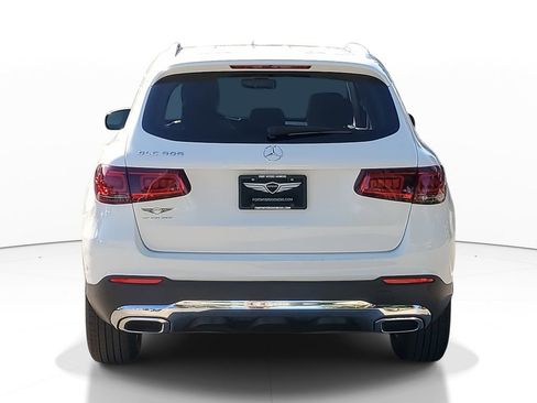 Used 2021 Mercedes-Benz GLC 300 image 5