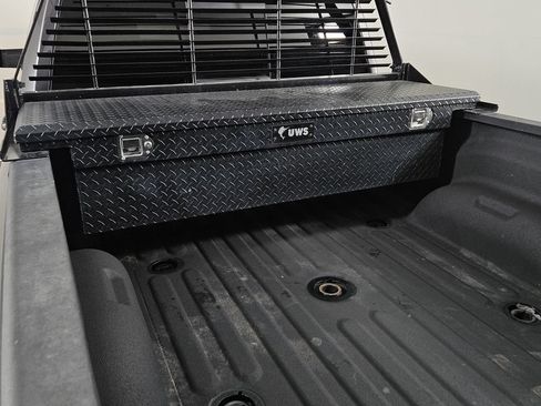Used 2025 RAM 2500 Laramie AWD/4WD image 6