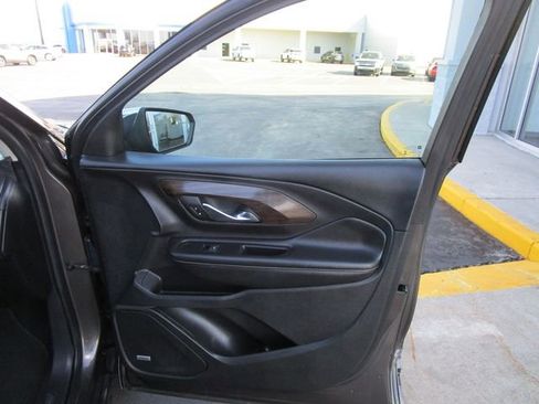 Used 2019 GMC Terrain Denali w/ Comfort Package image 26