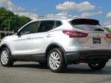 Used 2020 Nissan Rogue Sport SV w/ Technology Package image 3