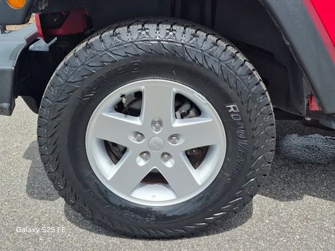 Used 2018 Jeep Wrangler Unlimited Sport S AWD/4WD image 21