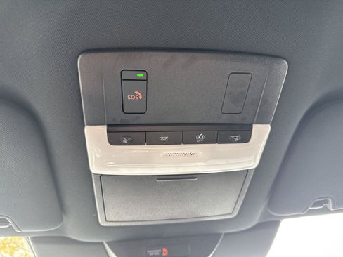 Used 2026 Nissan Pathfinder Rock Creek AWD/4WD image 32