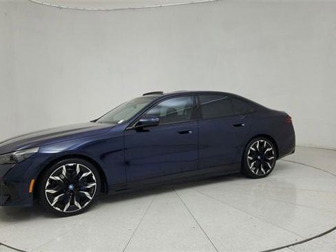 Used 2025 BMW i5 eDrive40i w/ M Sport Package image 64