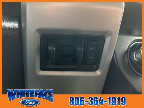 Used 2020 Ford F250 Lariat w/ Lariat Value Package image 28