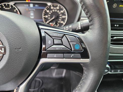 Used 2023 Nissan Altima 2.5 SL AWD/4WD image 32