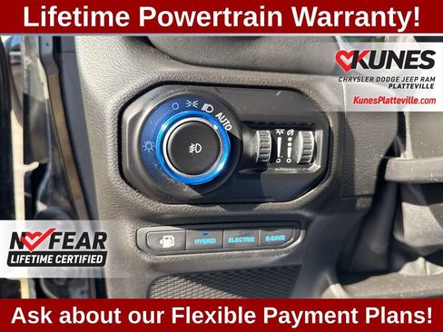 Used 2021 Jeep Wrangler Unlimited Sahara w/ Cold Weather Group image 19