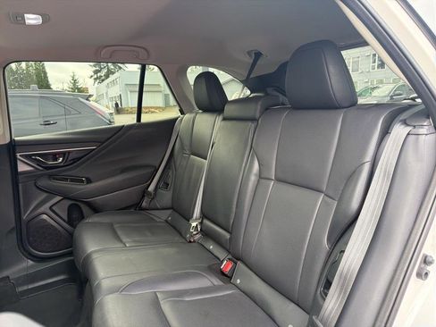 Used 2024 Subaru Outback Limited image 9