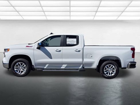 New 2026 Chevrolet Silverado 1500 LT w/ Z71 Off-Road Package AWD/4WD image 15