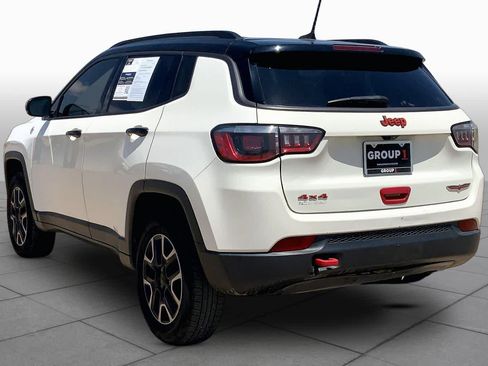Used 2019 Jeep Compass Trailhawk AWD/4WD image 11