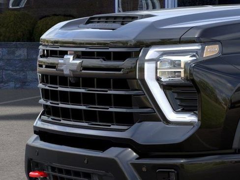 New 2026 Chevrolet Silverado 2500 LTZ w/ LTZ Plus Package AWD/4WD image 13