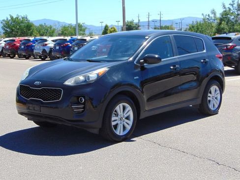 Used 2017 Kia Sportage LX AWD/4WD image 8