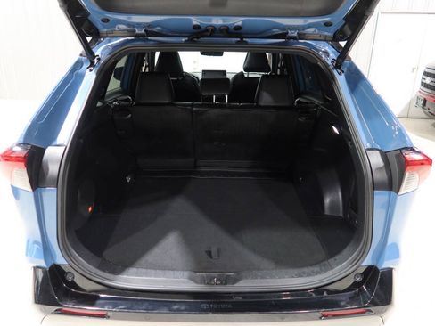 Used 2022 Toyota RAV4 XSE AWD/4WD image 27